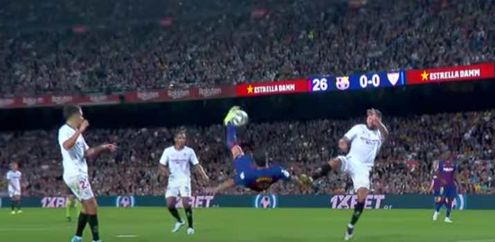 Luis Suárez's overhead kick